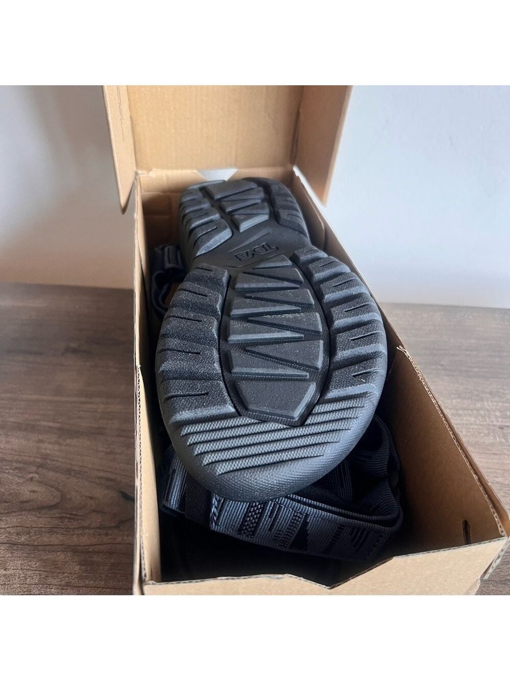 TEVA Hurricane XLT2 Men's Sandal Size 10 NEW #B1540A - Picture 9 of 9